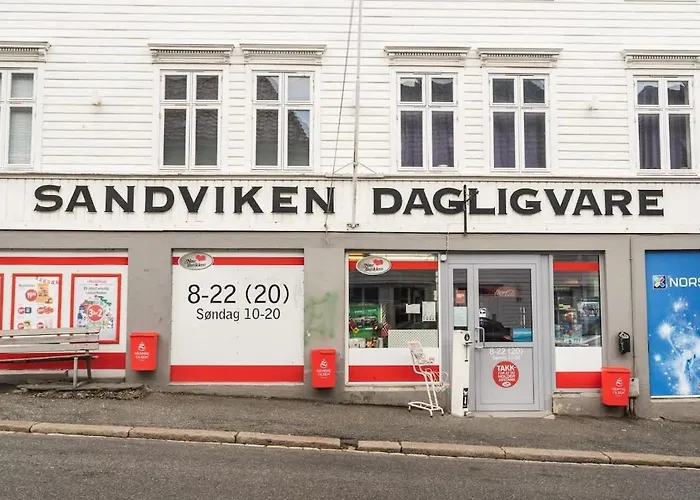 Apartament Dinbnb I Views & Street Parking In Sandviken